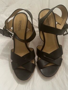 MICHAEL KORS Black Leather Espadrille Wedge Sandals Size 7.5